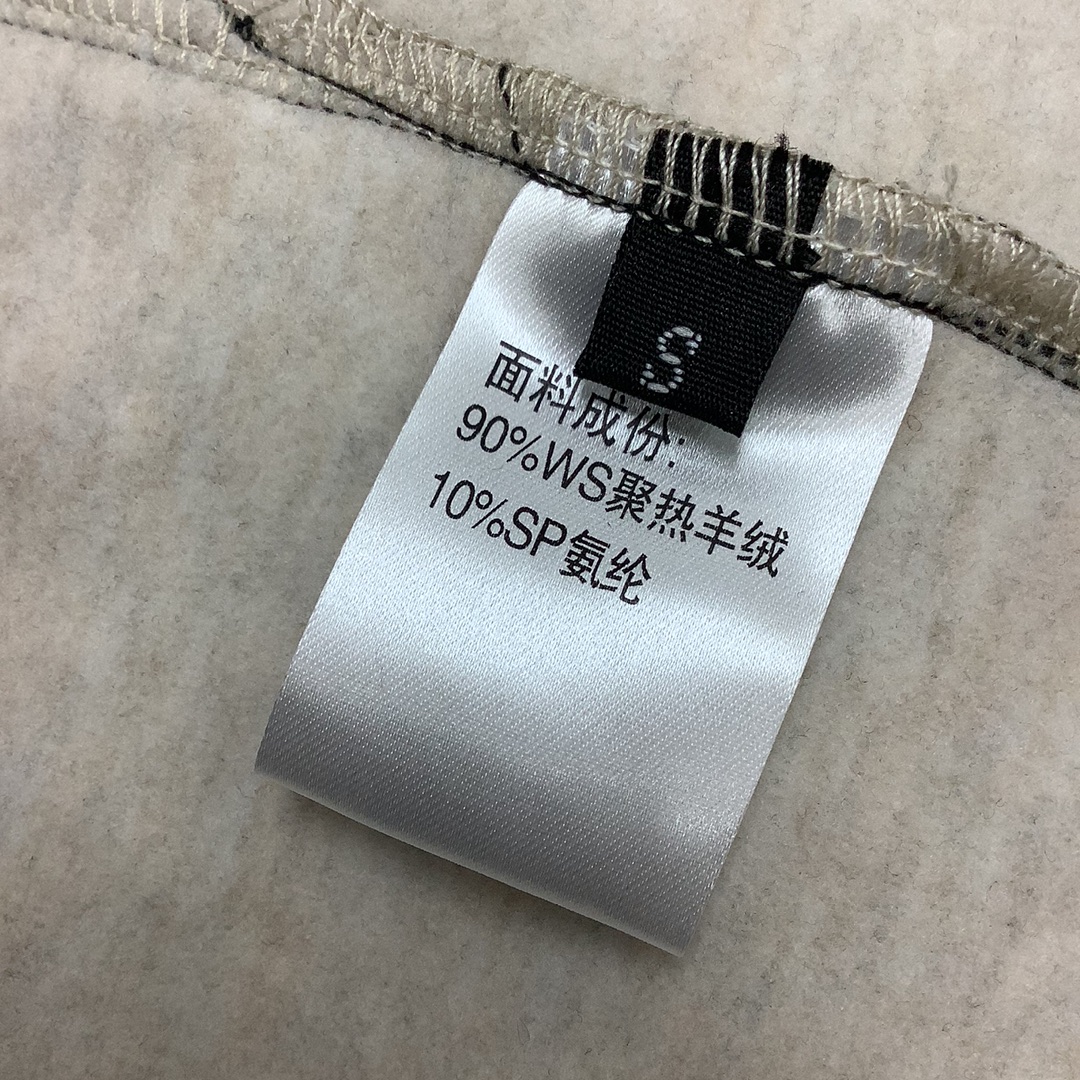 “High-End Women’s Clothing: New Tweed Coats and Stylish Designs” - 图片 9