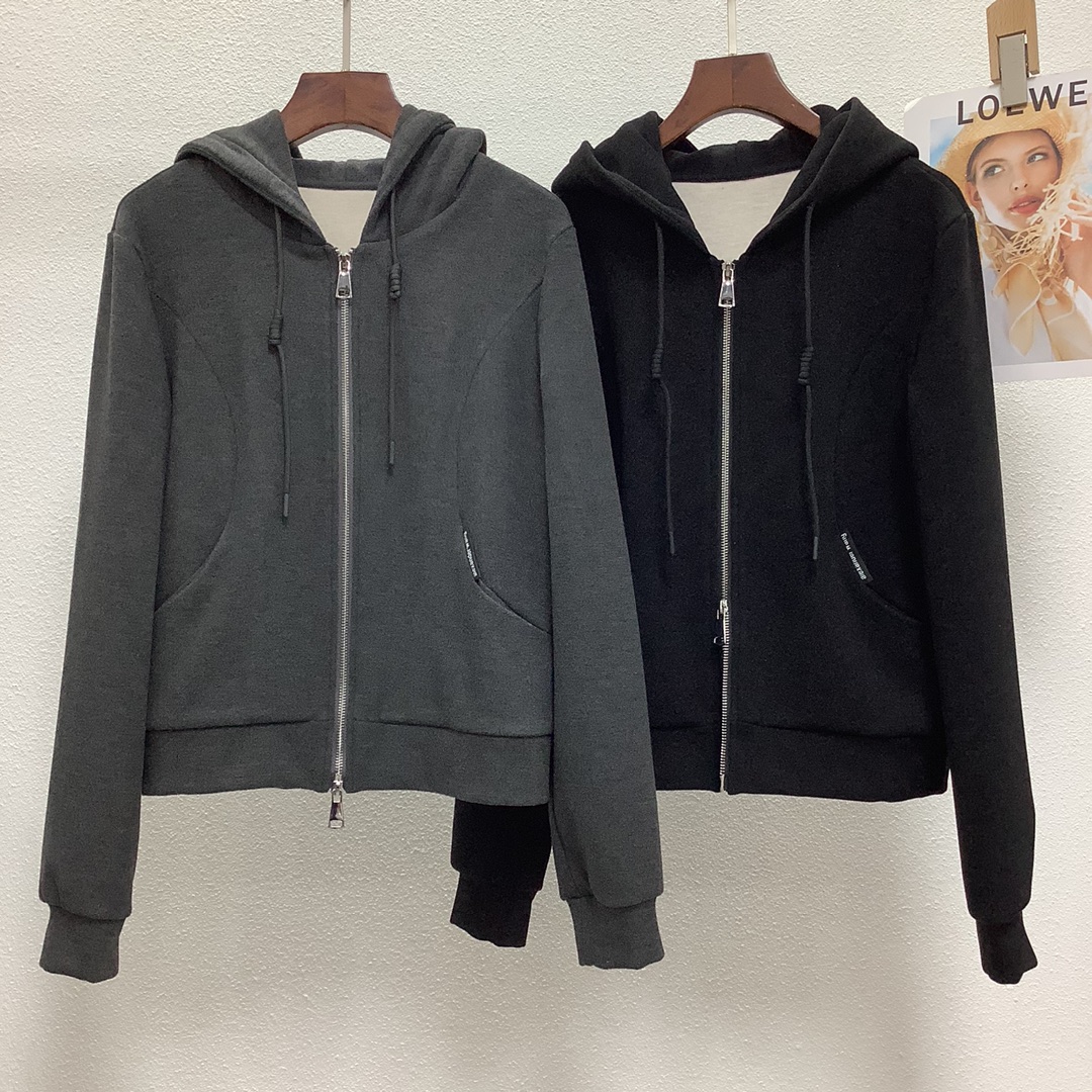 “High-End Women’s Clothing: New Tweed Coats and Stylish Designs” - 图片 2
