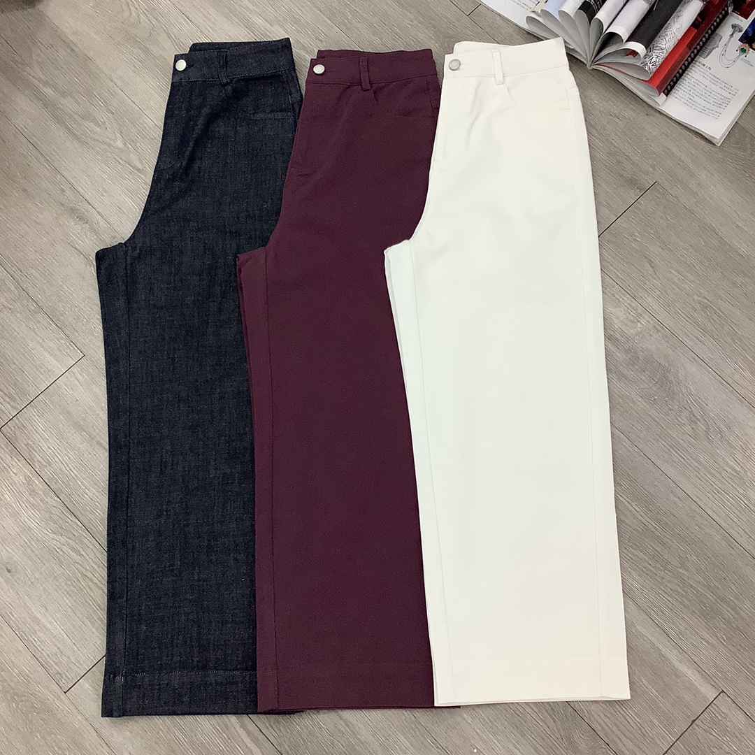 “2025 Spring High-End Women’s Suit with Queen West Wrapper and Embroidered Beads” - 图片 1