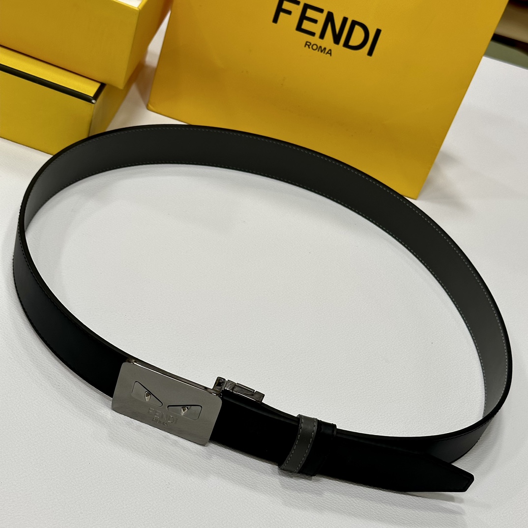 FENDl小怪兽专柜同款宽35MM原单进口双面头层牛皮搭配原版尾夹扣完美的手感.油边出众的细节高清实拍货