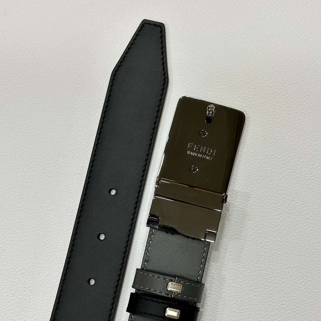 FENDl小怪兽专柜同款宽35MM原单进口双面头层牛皮搭配原版尾夹扣完美的手感.油边出众的细节高清实拍货