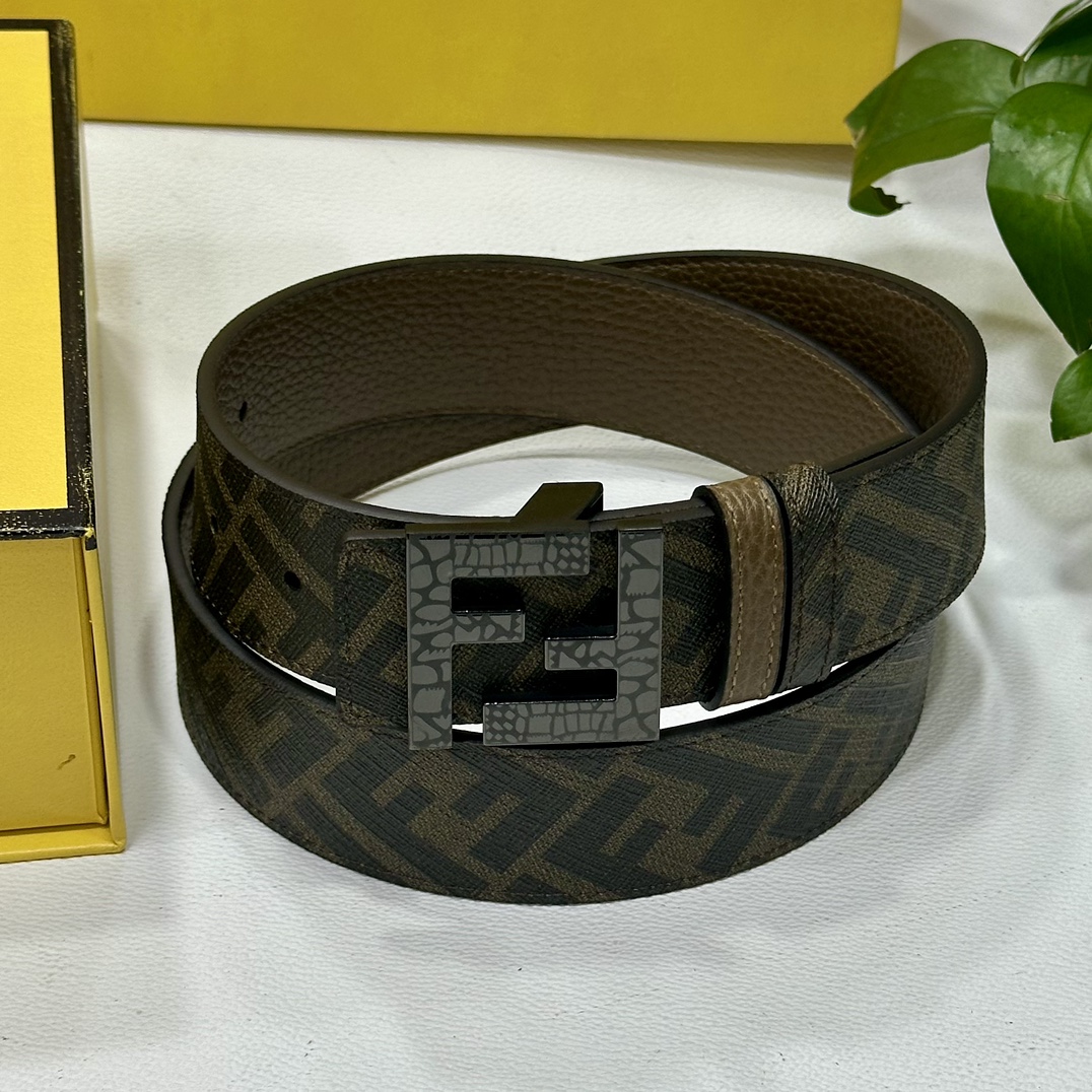 FENDI芬迪全套包装专柜同款宽4.0CM双环正反用腰带FF按钉搭扣棕色CuoioRomano皮革材质反