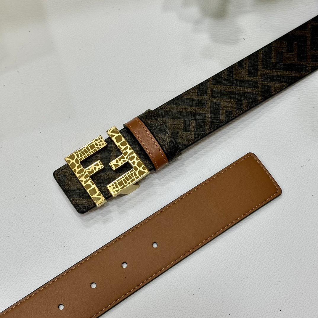
     FENDI（芬迪）专柜同款 宽4.0CM 双环正反用腰带 FF按钉搭扣 土黄Cuoio  R