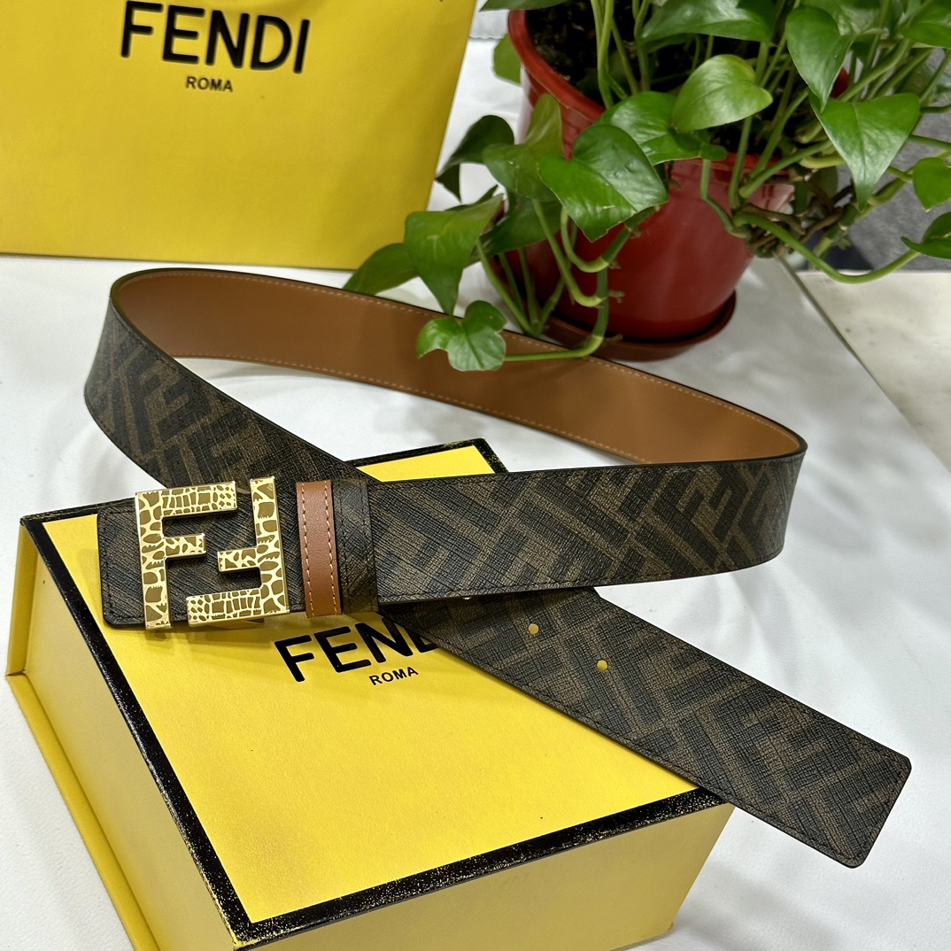 
     FENDI（芬迪）专柜同款 宽4.0CM 双环正反用腰带 FF按钉搭扣 土黄Cuoio  R