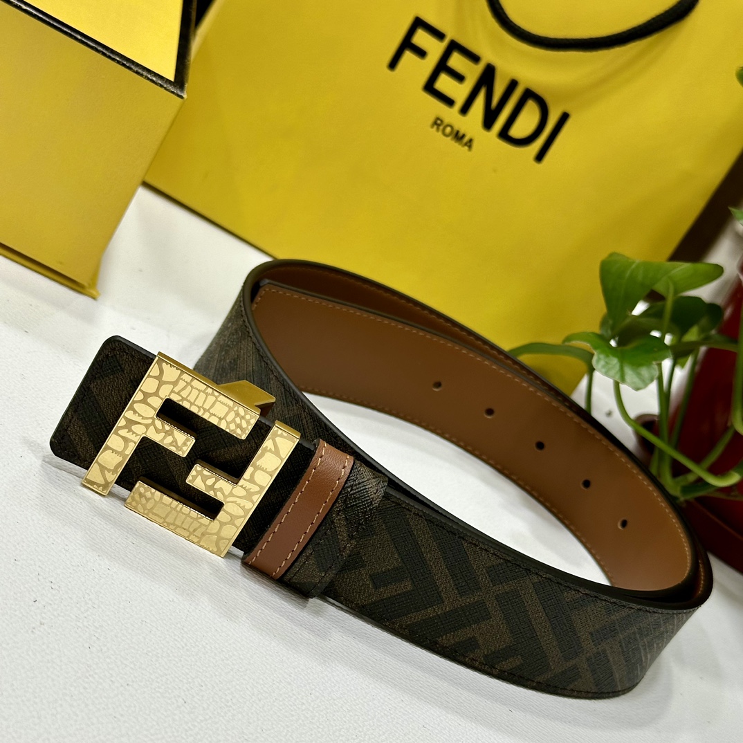 
     FENDI（芬迪）专柜同款 宽4.0CM 双环正反用腰带 FF按钉搭扣 土黄Cuoio  R