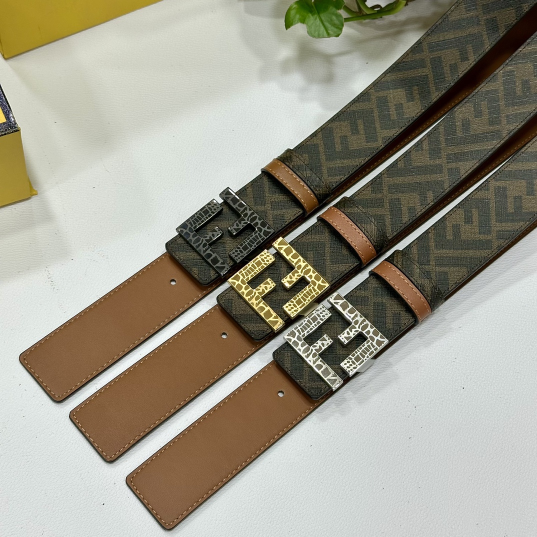 
     FENDI（芬迪）专柜同款 宽4.0CM 双环正反用腰带 FF按钉搭扣 土黄Cuoio  R