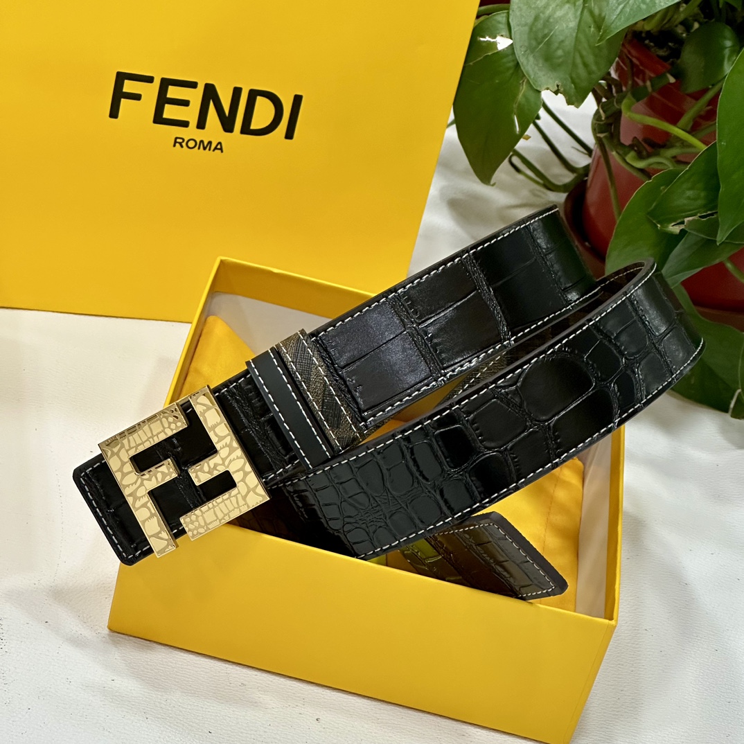 FENDI芬迪专柜同款宽4.0CM双环正反用腰带FF按钉搭扣黑色CuoioRomano皮革材质反面面料带