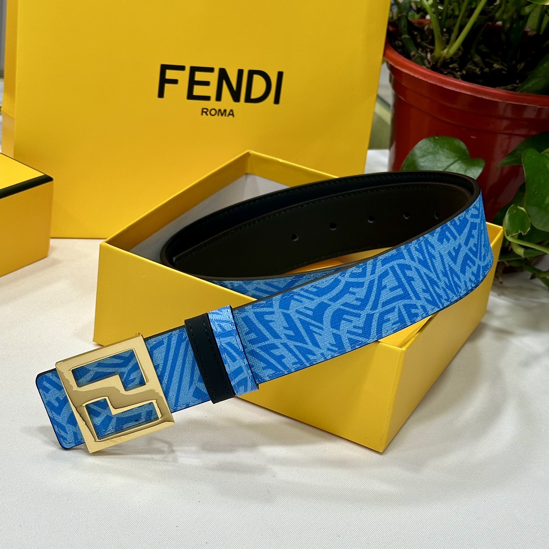 FENDl芬迪专柜同款宽40MM原版定制天蓝色FFVertigo图案皮料搭配FF按钉钢扣时尚潮流经典百搭
