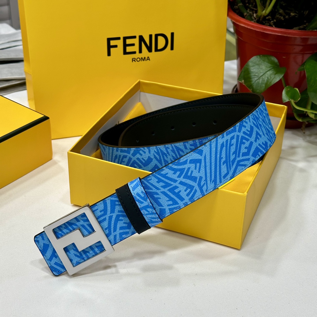 FENDl芬迪专柜同款宽40MM原版定制天蓝色FFVertigo图案皮料搭配FF按钉钢扣时尚潮流经典百搭