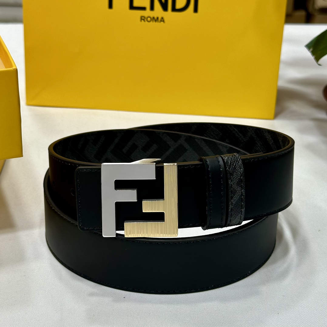 FENDI芬迪专柜同款宽4.0CM双环正反用腰带FF按钉搭扣黑色CuoioRomano皮革材质反面面料带