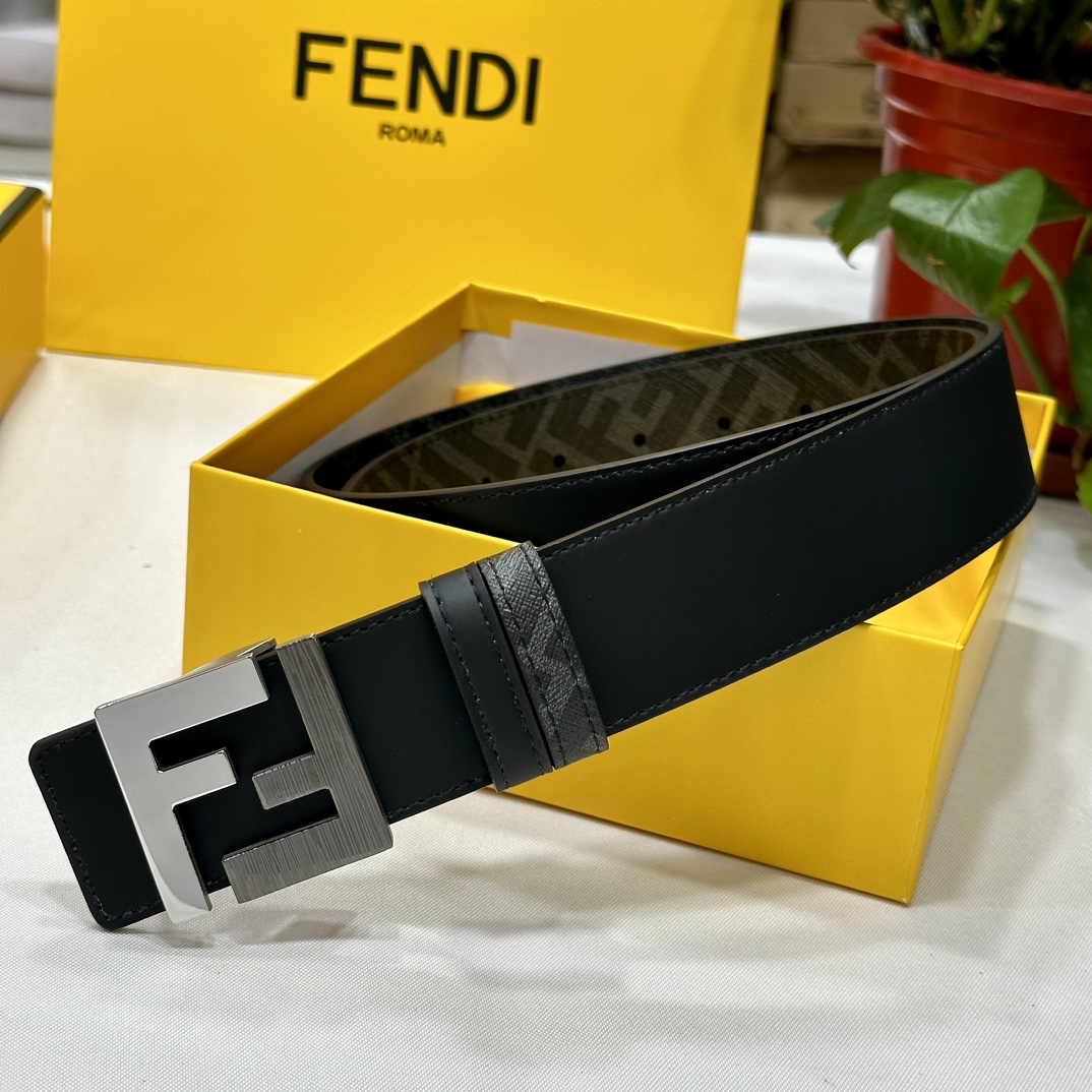 FENDI芬迪专柜同款宽4.0CM双环正反用腰带FF按钉搭扣黑色CuoioRomano皮革材质反面面料带