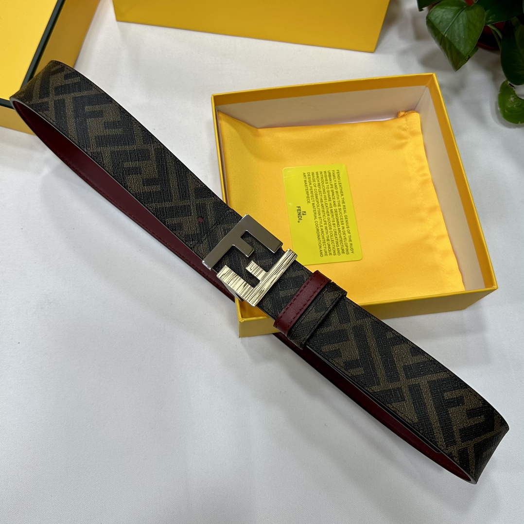 FENDI芬迪专柜同款宽4.0CM双环正反用腰带FF按钉搭扣酒红色CuoioRomano皮革材质反面面料