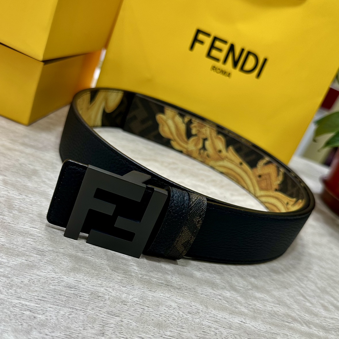 FENDI芬迪专柜同款宽4.0CM双环正反用腰带FF按钉搭扣黑色CuoioRomano皮革材质反面面料带