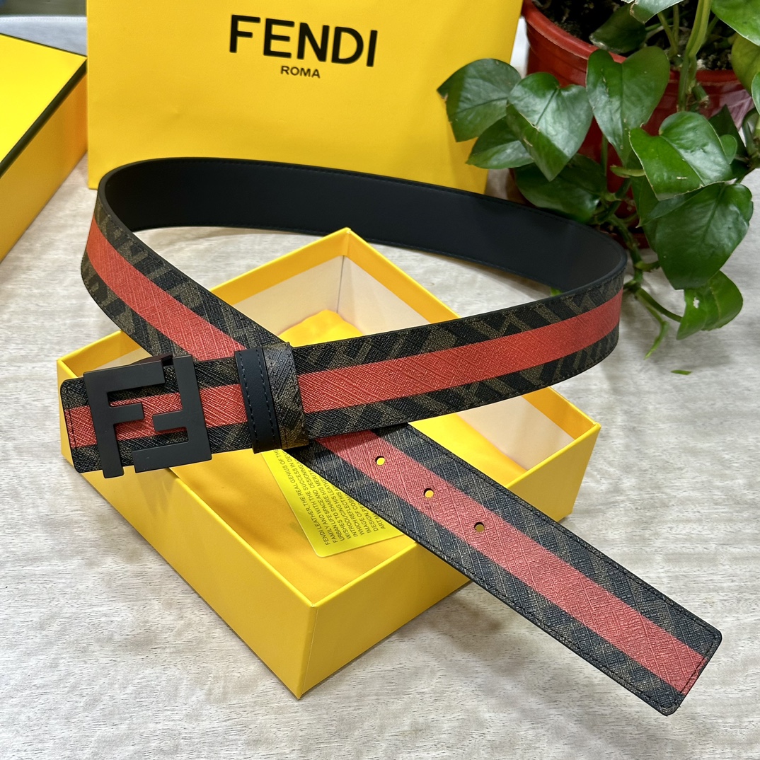 FENDI芬迪专柜同款宽4.0CM双环正反用腰带FF按钉搭扣黑色CuoioRomano皮革材质反面面料带