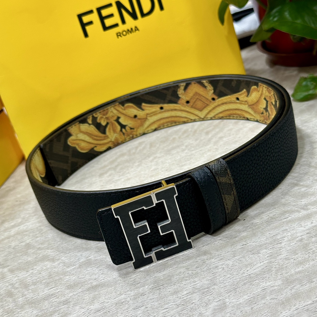 FENDI芬迪专柜同款宽4.0CM双环正反用腰带FF按钉搭扣黑色CuoioRomano皮革材质反面面料带