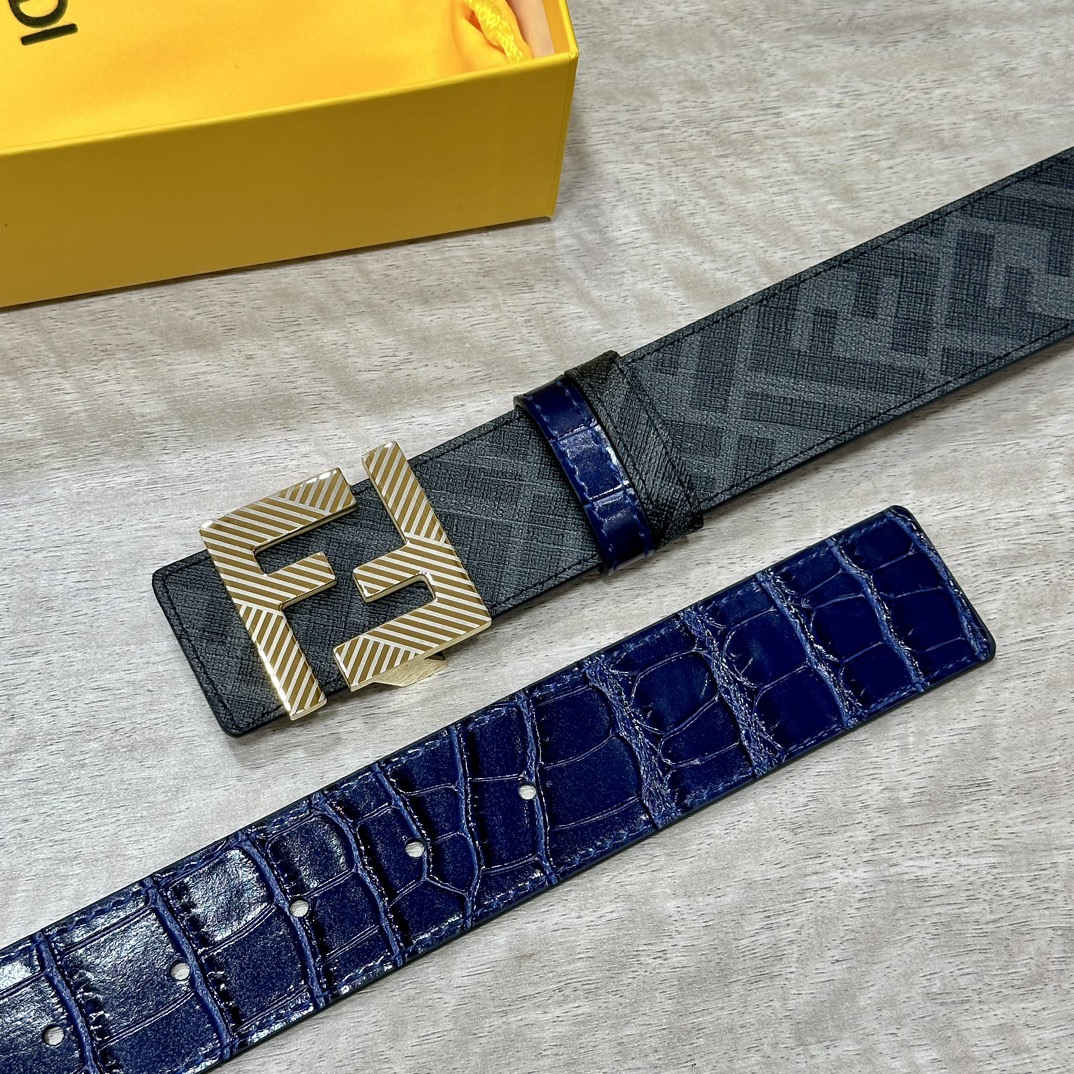 FENDI芬迪专柜同款宽4.0CM双环正反用腰带FF按钉搭扣兰色CuoioRomano皮革材质反面面料带