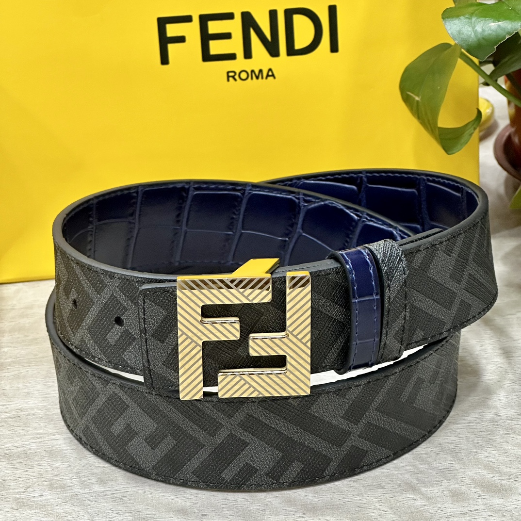 FENDI芬迪专柜同款宽4.0CM双环正反用腰带FF按钉搭扣兰色CuoioRomano皮革材质反面面料带