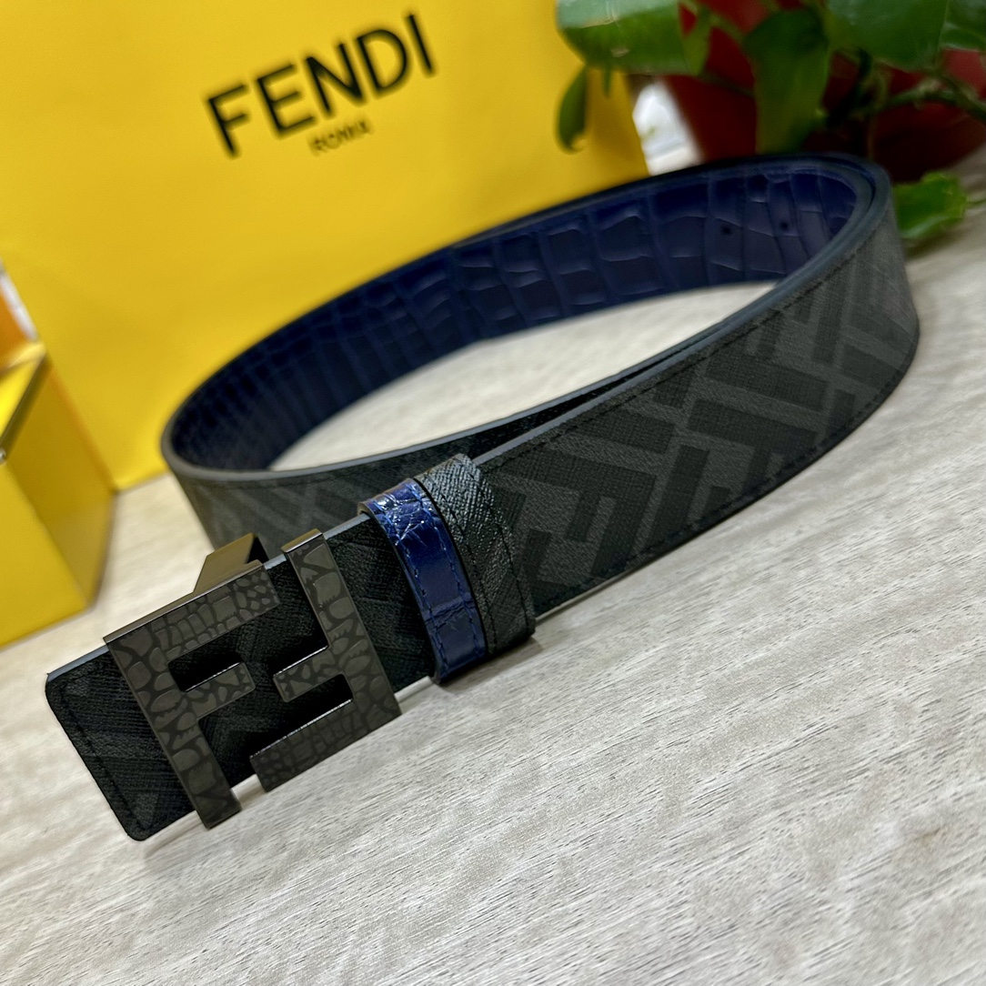 FENDI芬迪专柜同款宽4.0CM双环正反用腰带FF按钉搭扣兰色CuoioRomano皮革材质反面面料带