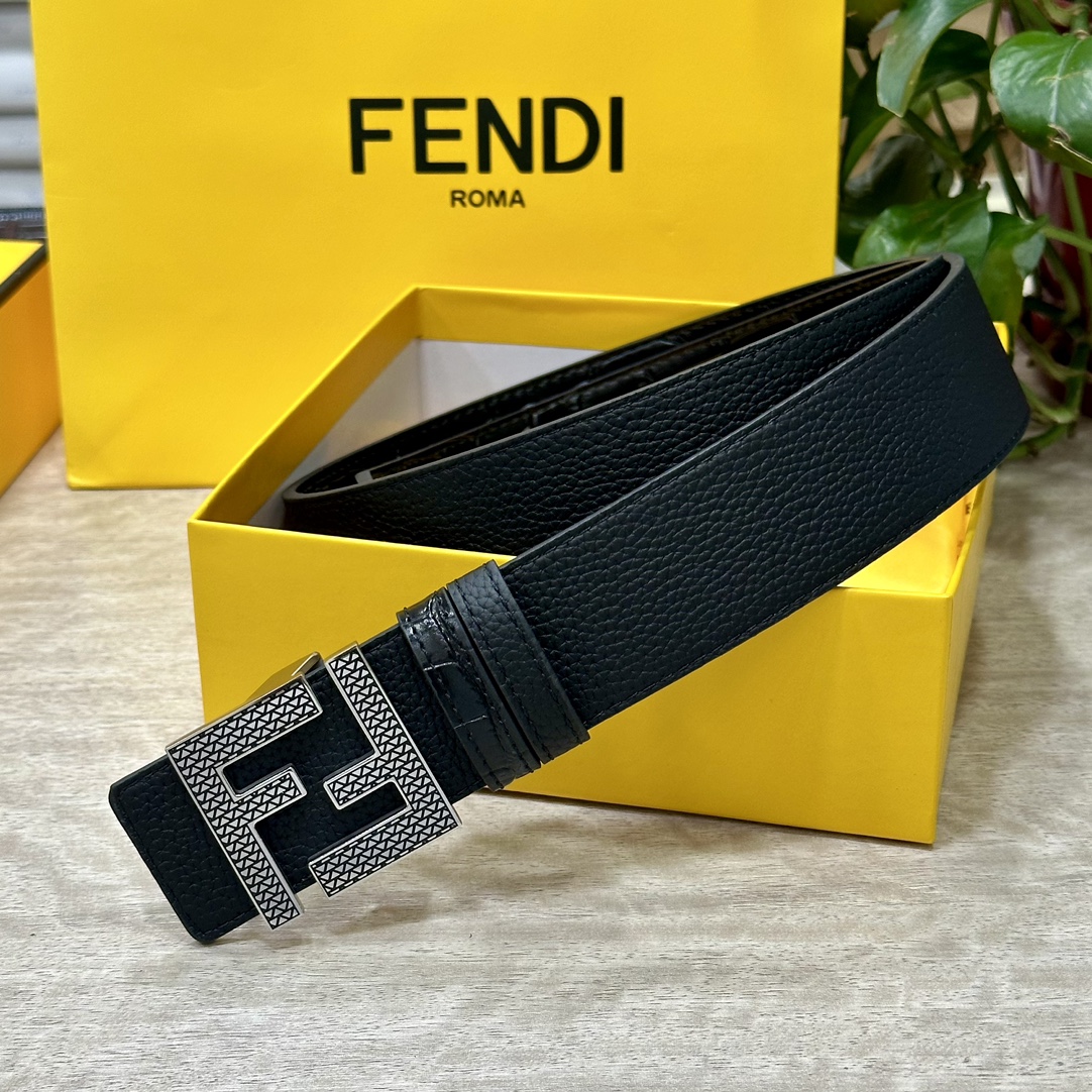 NO:138697,FENDl (Fendi) wide 40MM double-sided original calf leather, paired with single ruthenium palladium electroplating buckle, perfect feel, oily edge, outstanding design. Style, noble and luxurious, fashionable and generous, high-definition real shot, real price, quality assurance, double-sided, belt, fendi, fendi, cowhide19860909FENDl（芬迪）宽40MM双面原版小牛皮 搭配单钌钯电镀扣 完美的手感.油边 出众的设计.风格 高贵奢华 时尚大方 高清实拍 货真价实 品质保证 双面用,皮带,fendi,fendi,cowhide,Belt