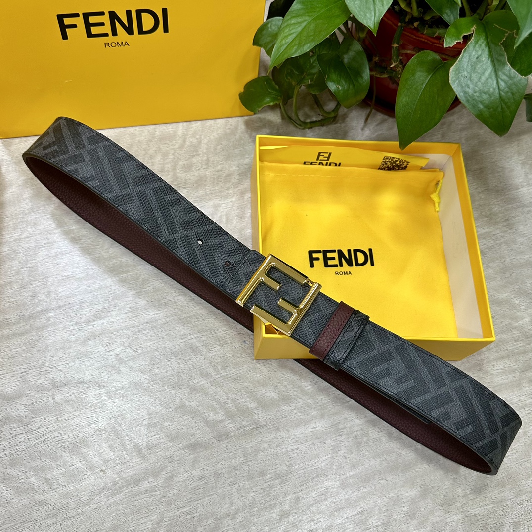 FENDI芬迪专柜同款宽4.0CM双环正反用腰带FF按钉搭扣酒红色CuoioRomano皮革材质反面面料