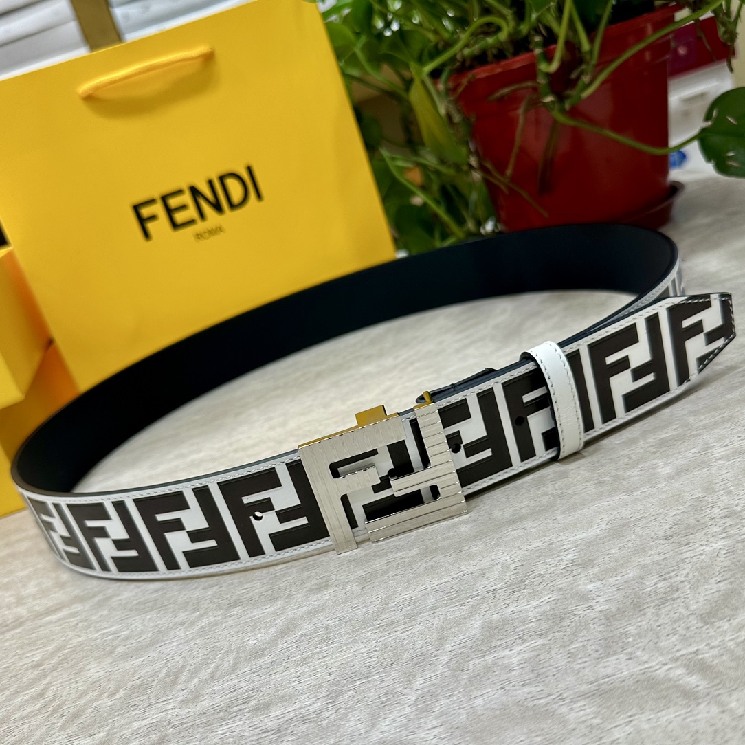 FENDI芬迪专柜同款宽38MM标志造型宽皮带原版单钉FF扣进口原版小牛皮制成镀金表面金属制品男士休闲商