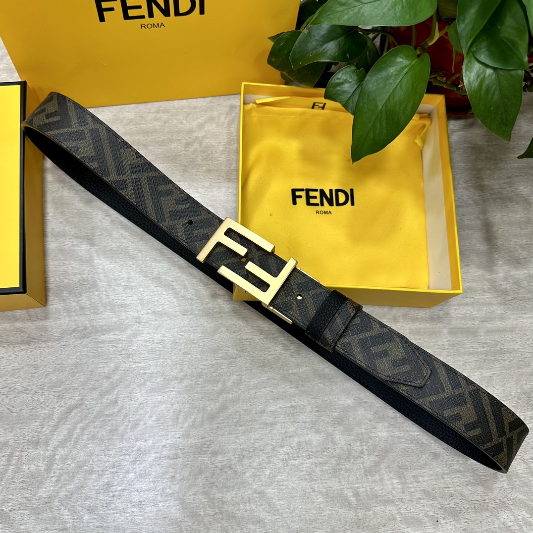 FENDI芬迪专柜同款宽35mm双环正反用腰带FF按钉搭扣黑色CuoioRomano皮革材质反面面料带有