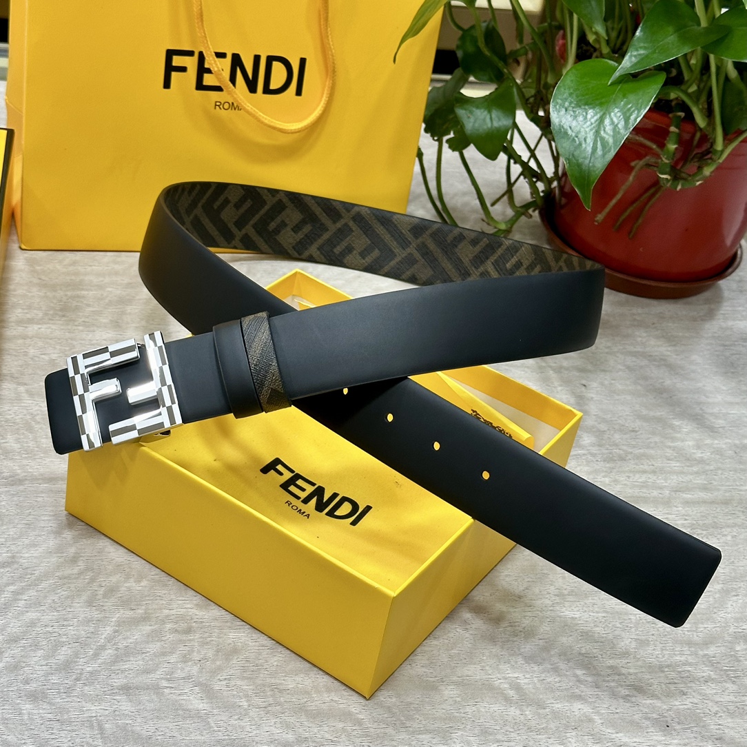 FENDI芬迪专柜同款宽4.0CM双环正反用腰带FF按钉搭扣黑色CuoioRomano皮革材质反面面料带