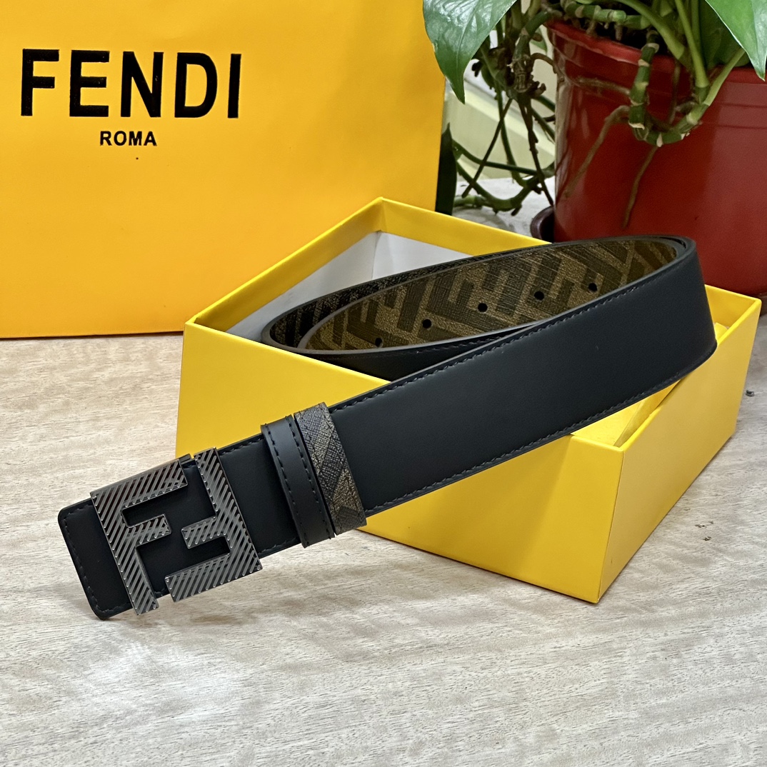 FENDI芬迪专柜同款宽4.0CM双环正反用腰带FF按钉搭扣黑色CuoioRomano皮革材质反面面料带