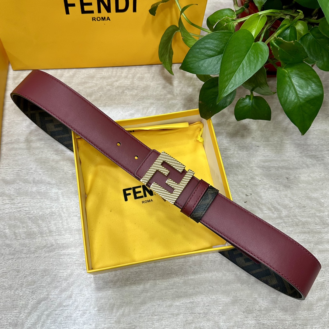 FENDI芬迪专柜同款宽4.0CM双环正反用腰带F按钉搭扣酒红色CuoioRomano皮革材质反面面料带