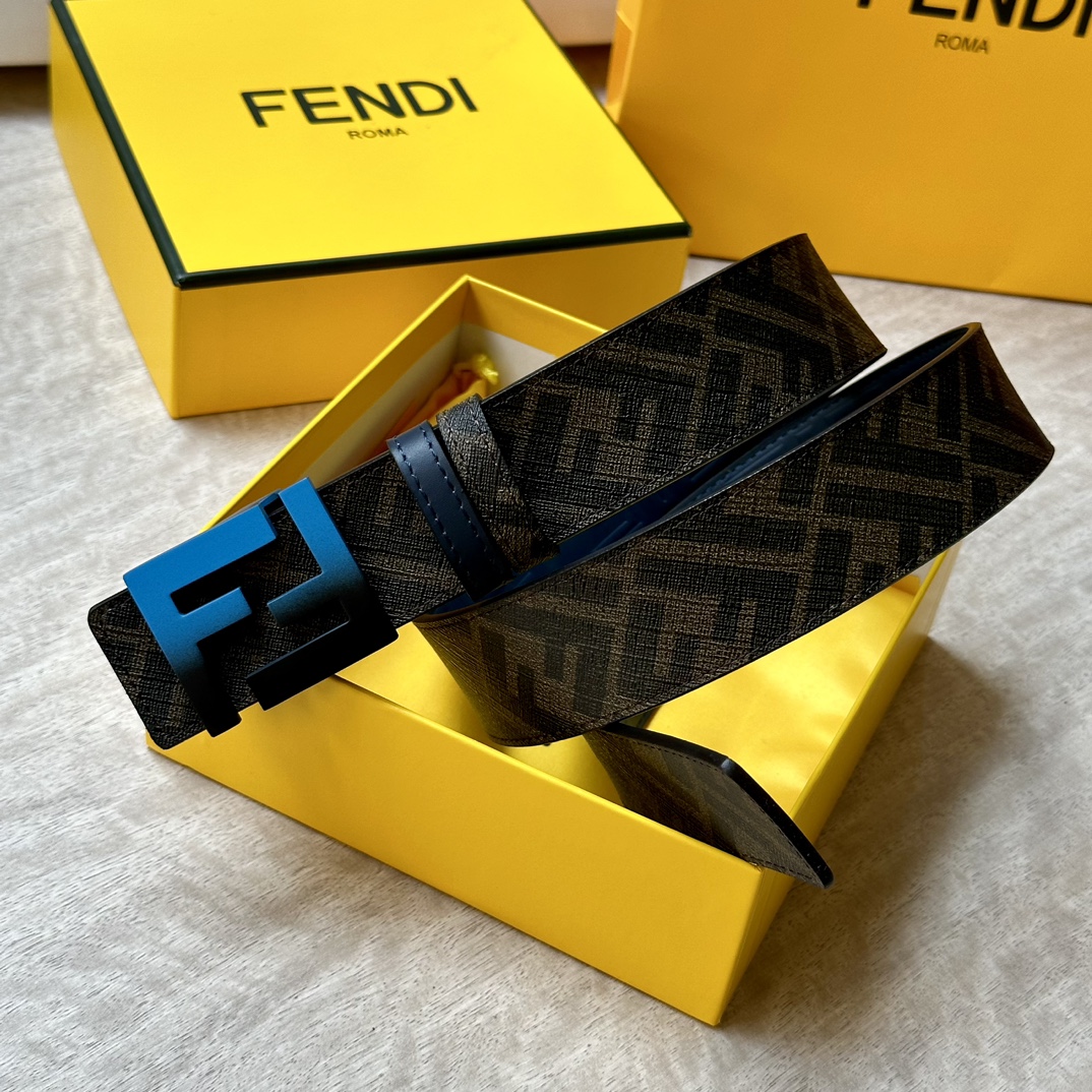 FENDI芬迪专柜同款宽4.0CM双环正反用腰带FF按钉搭扣深兰色CuoioRomano皮革材质反面面料