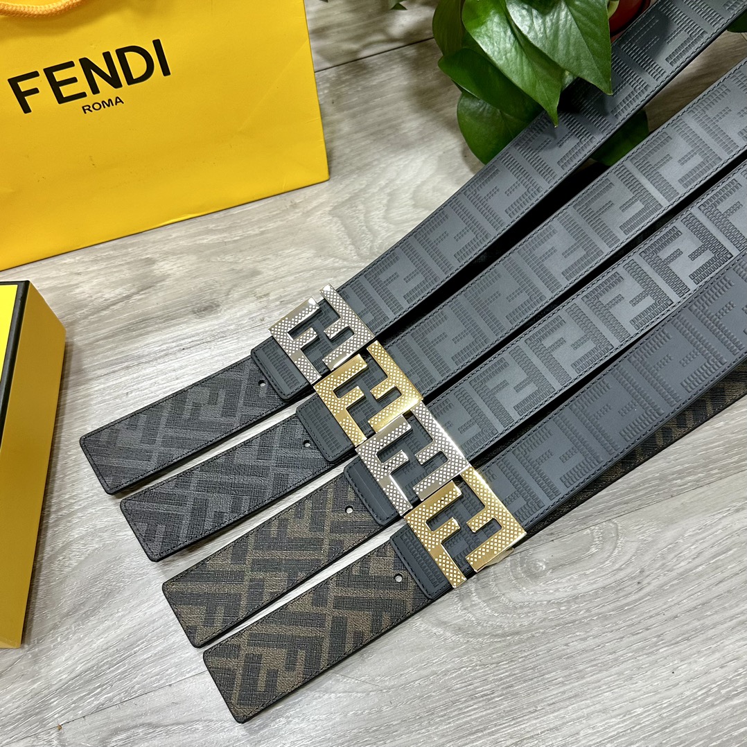 FENDI芬迪专柜同款宽4.0CM双环正反用腰带FF按钉搭扣黑色CuoioRomano皮革材质反面面料带