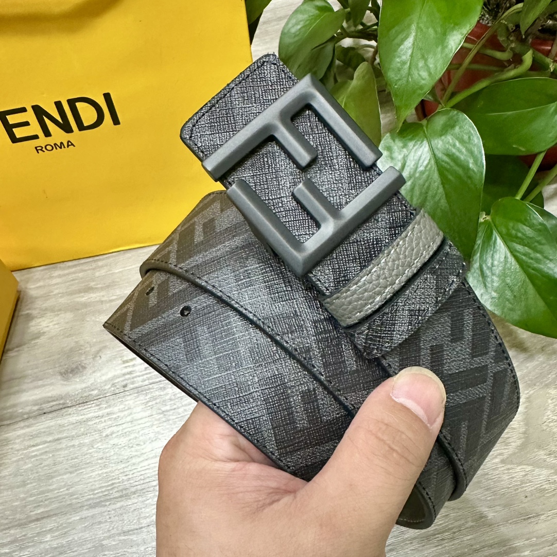 FENDI芬迪专柜同款宽4.0CM双环正反用腰带FF按钉搭扣灰色CuoioRomano皮革材质反面面料带