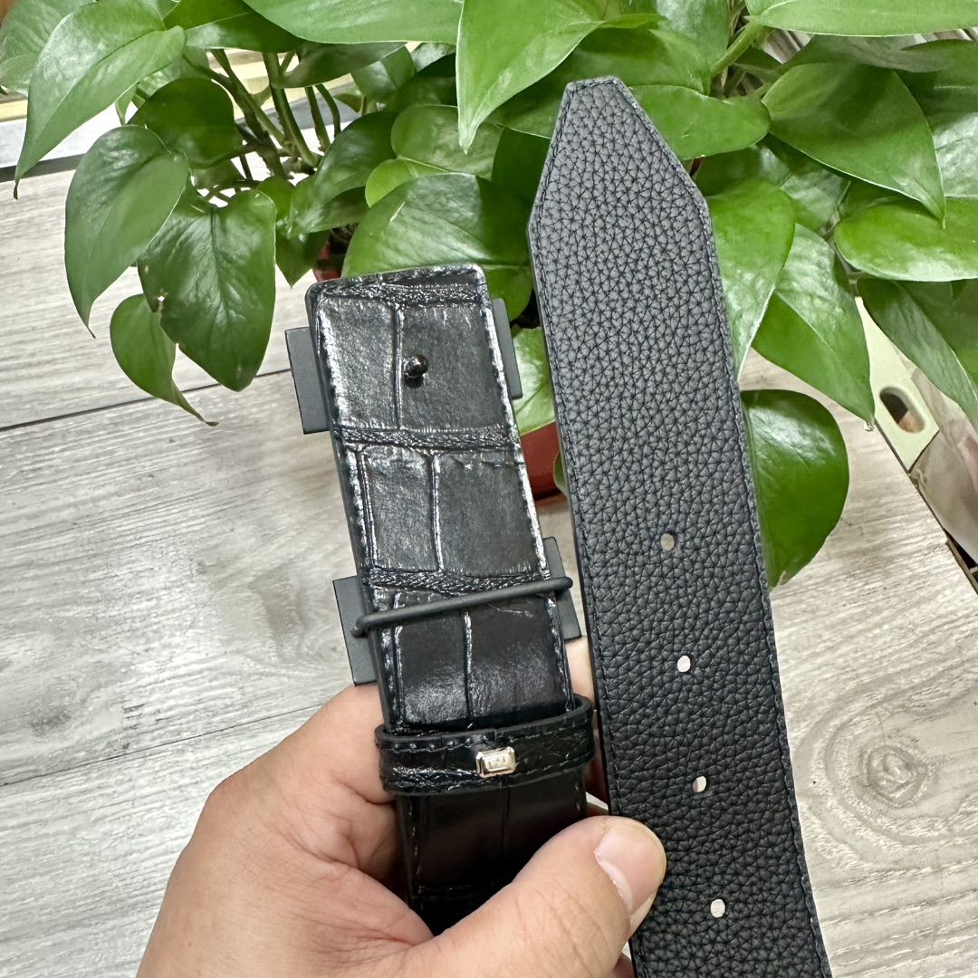 HERMES.爱马仕男士真皮腰带宽度3.8cm原版带身配搭精品钢扣可双面使用触感厚实