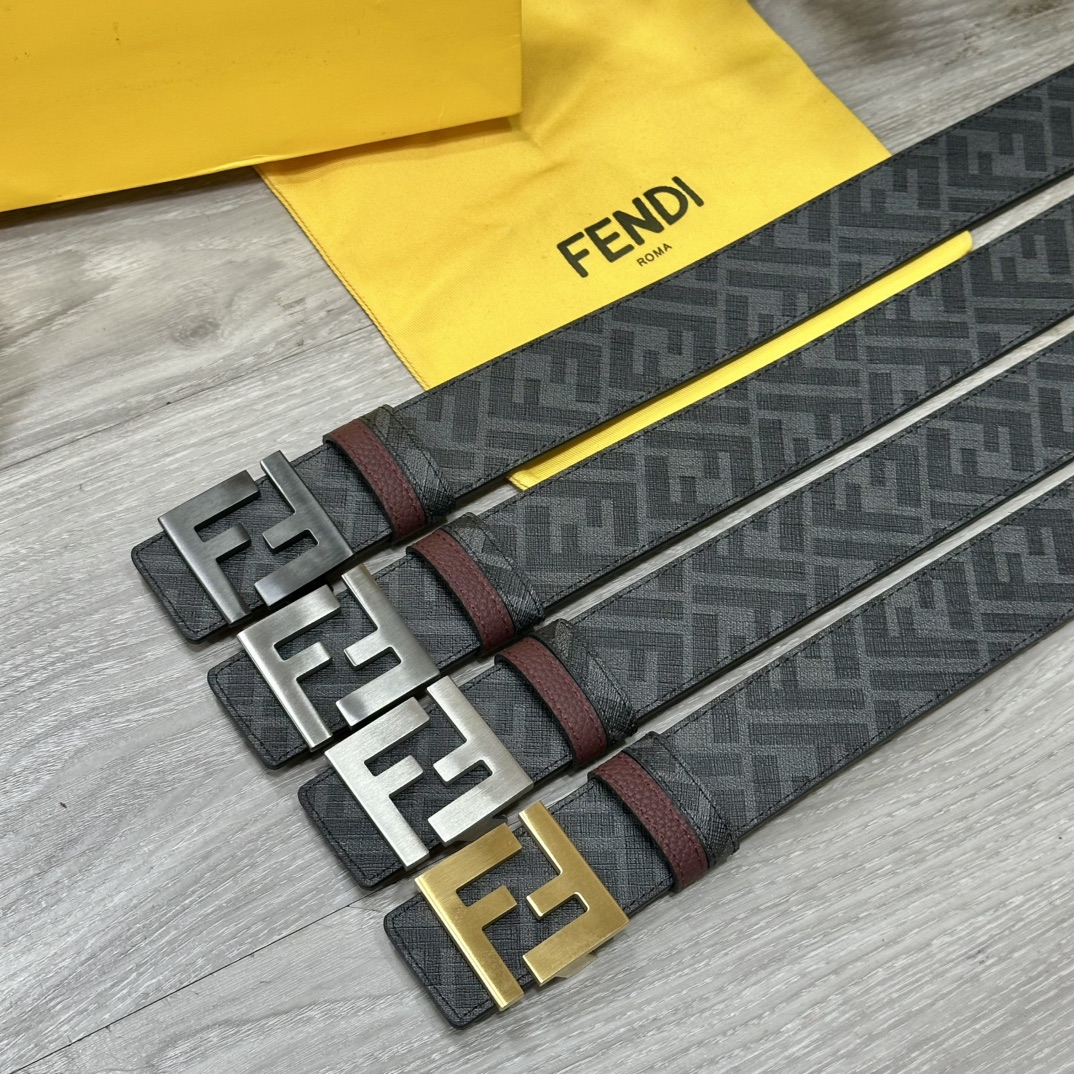 
     FENDI（芬迪）专柜同款 宽4.0CM 双环正反用腰带 FF按钉搭扣 酒红色Cuoio  