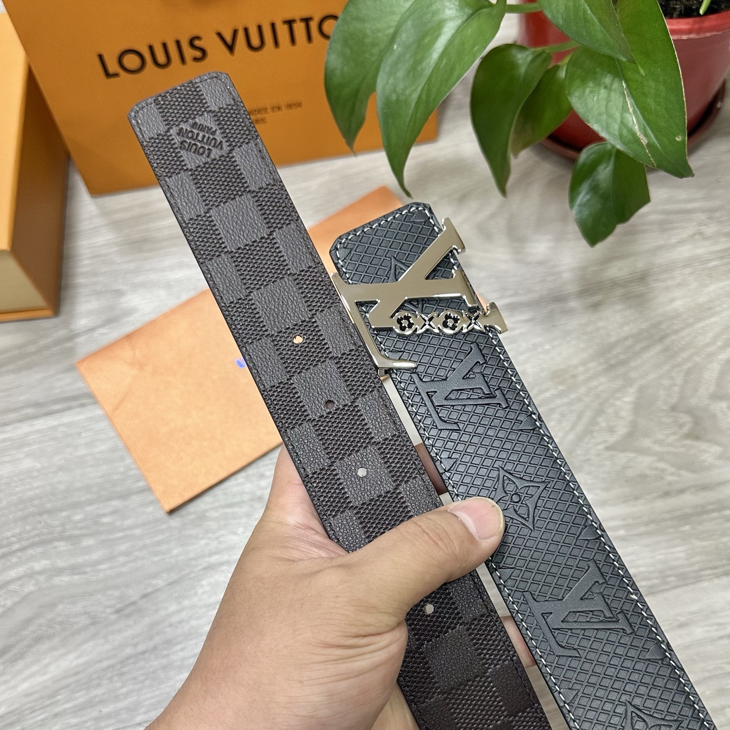 LV Style Leather Men's Belts Men's Belts Men's Belt detail image 4 from source 766542