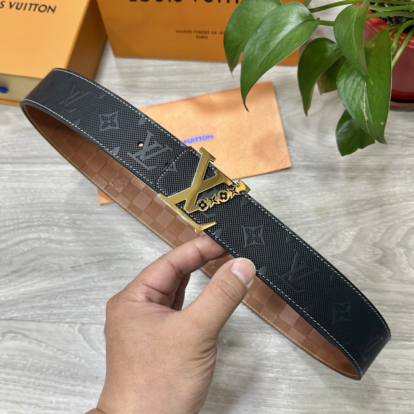 LV Style Leather Men's Belts Lookbook Reference image 1