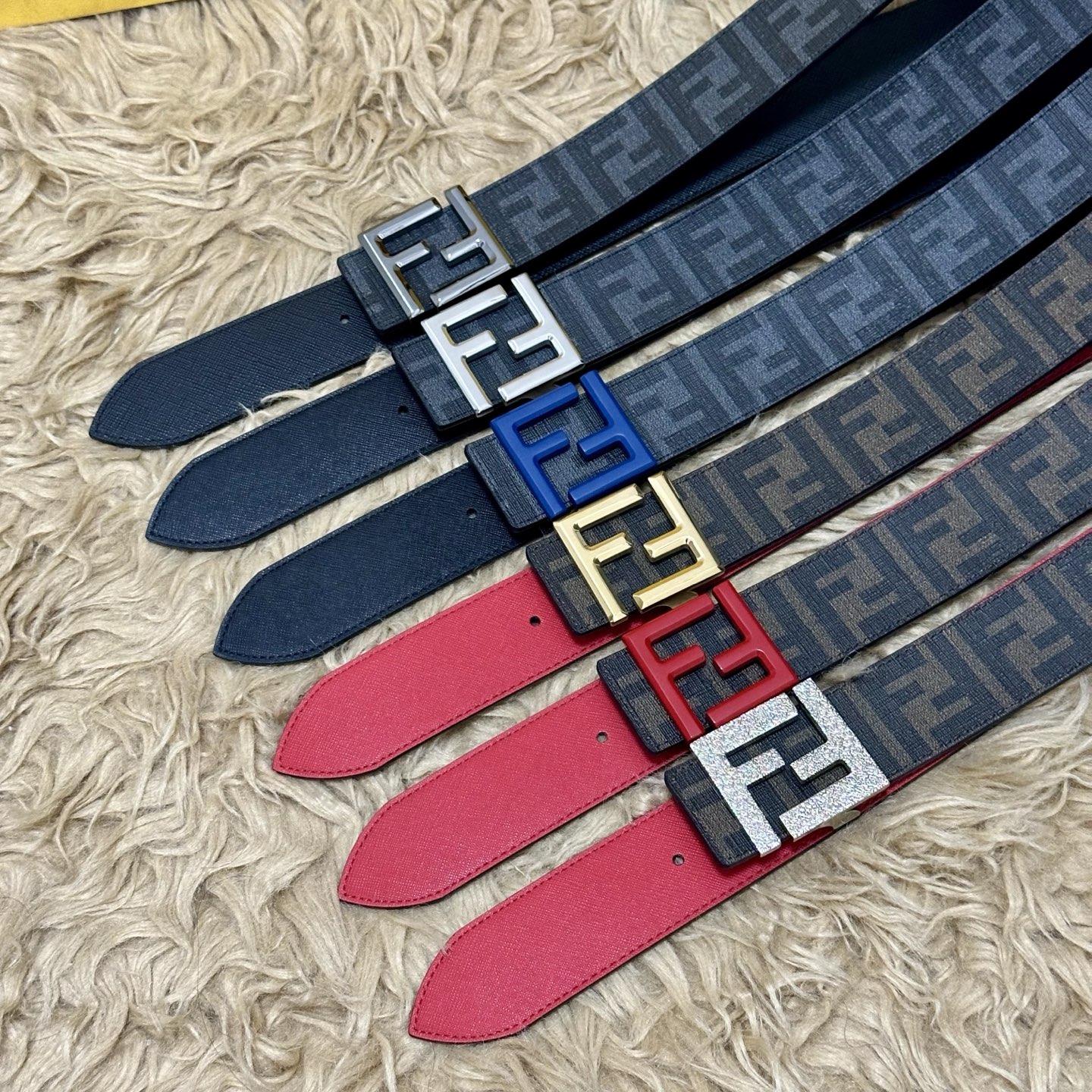 FENDI（芬迪）专柜同款 宽4.0CM 双环正反用腰带 FF按钉搭扣 红色Cuoio Romano皮革