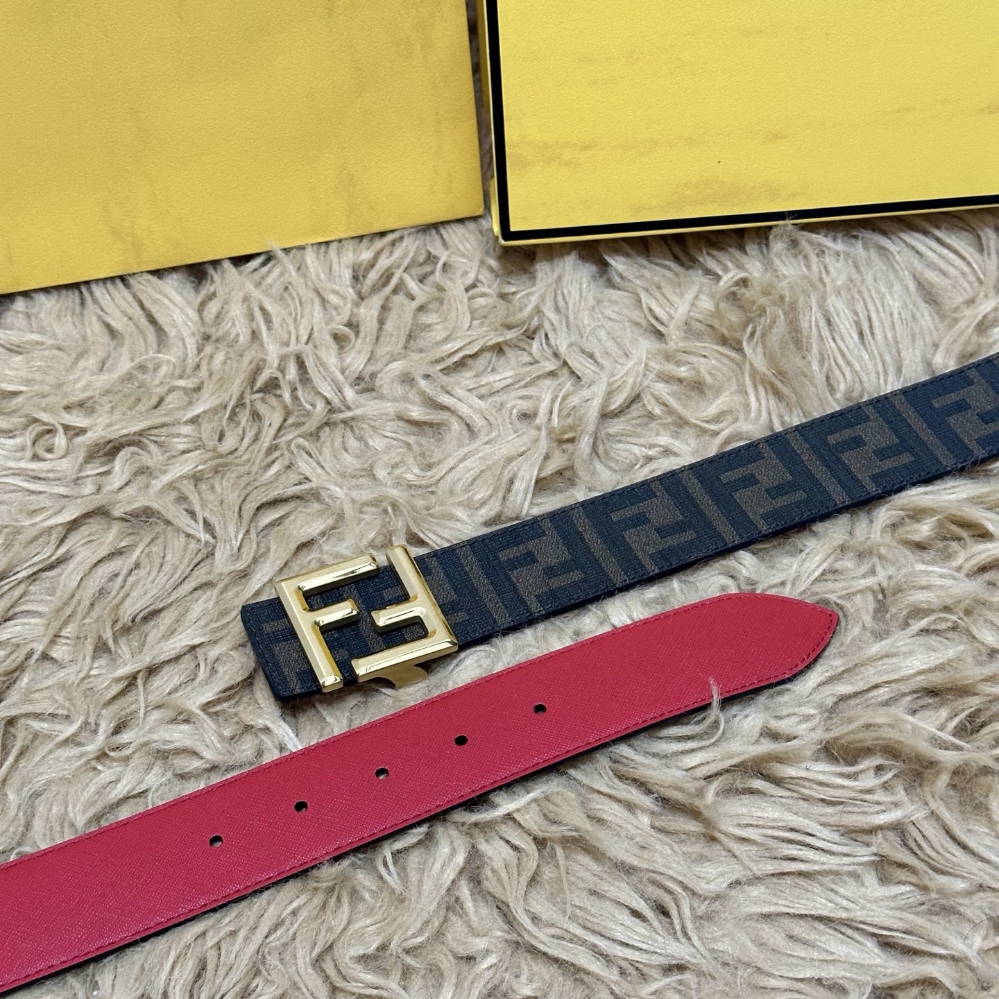 FENDI（芬迪）专柜同款 宽4.0CM 双环正反用腰带 FF按钉搭扣 红色Cuoio Romano皮革