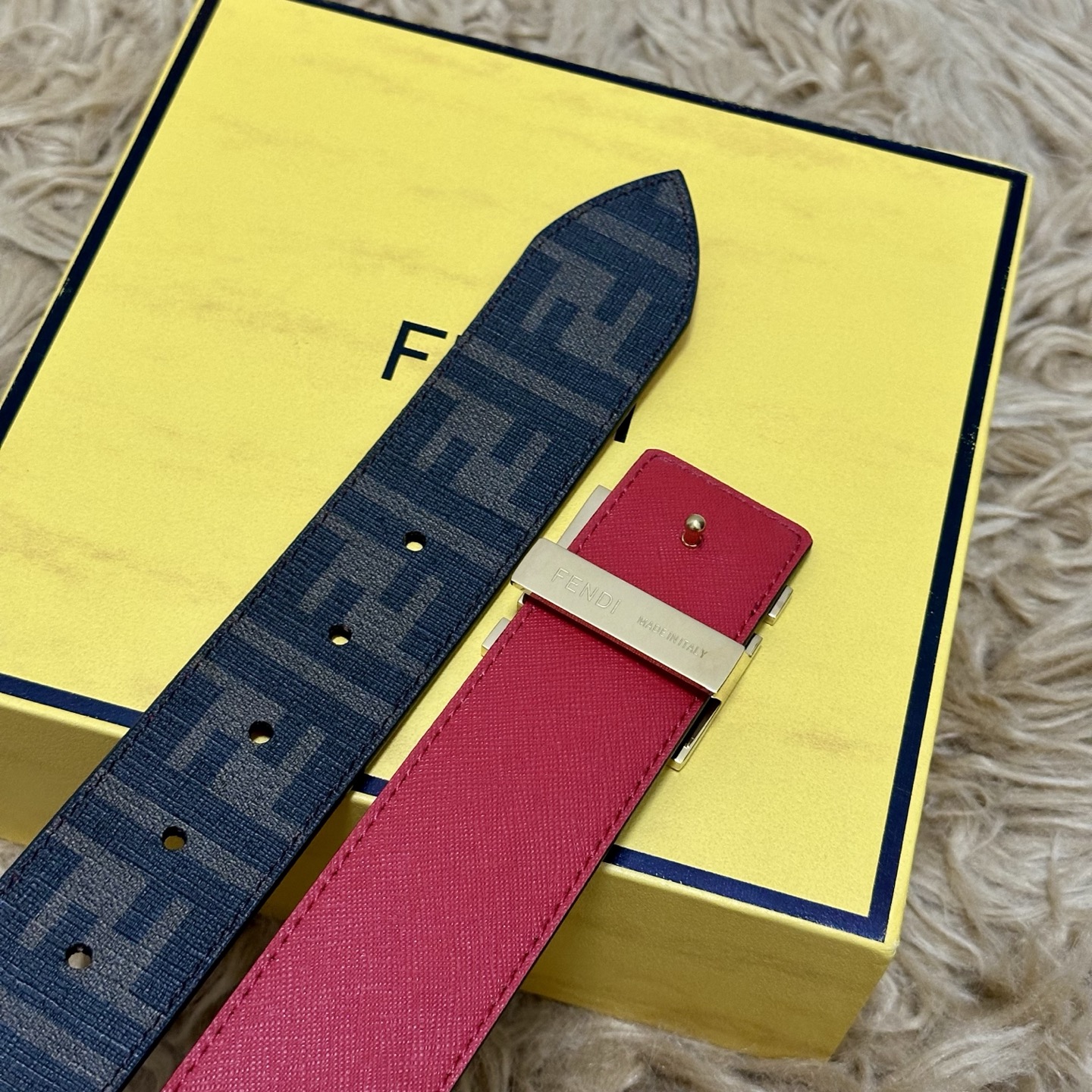 FENDI（芬迪）专柜同款 宽4.0CM 双环正反用腰带 FF按钉搭扣 红色Cuoio Romano皮革