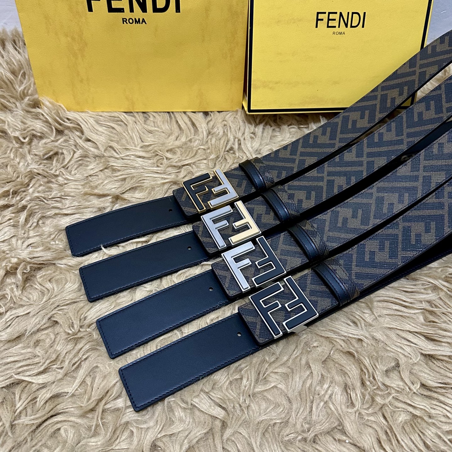 FENDI（芬迪）专柜同款 宽4.0CM 双环正反用腰带 FF按钉搭扣 黑色Cuoio Romano皮革