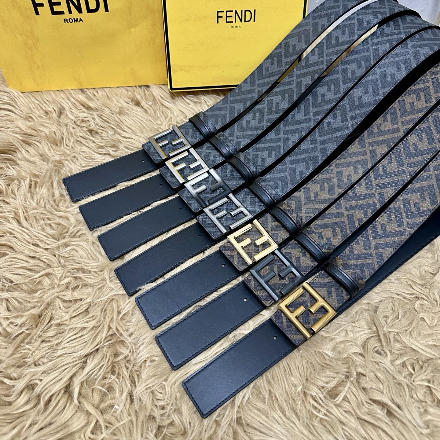 FENDI（芬迪）专柜同款 宽4.0CM 双环正反用腰带 FF按钉搭扣 黑色Cuoio Romano皮革
