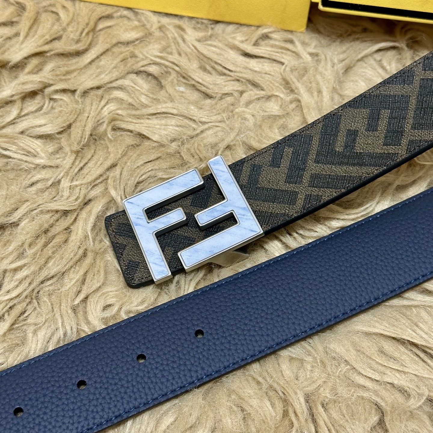 FENDI（芬迪）专柜同款 宽4.0CM 双环正反用腰带 FF按钉搭扣 灰色Cuoio Romano皮革