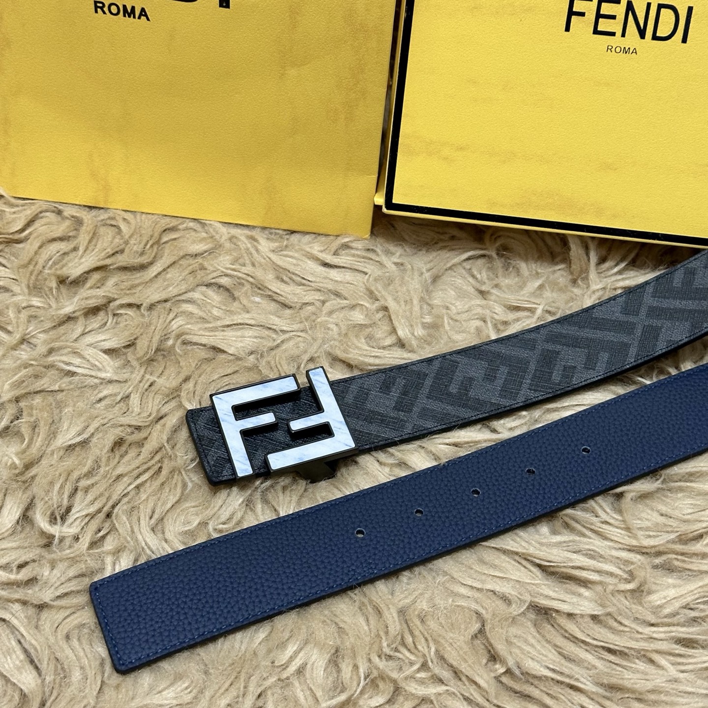 FENDI（芬迪）专柜同款 宽4.0CM 双环正反用腰带 FF按钉搭扣 灰色Cuoio Romano皮革