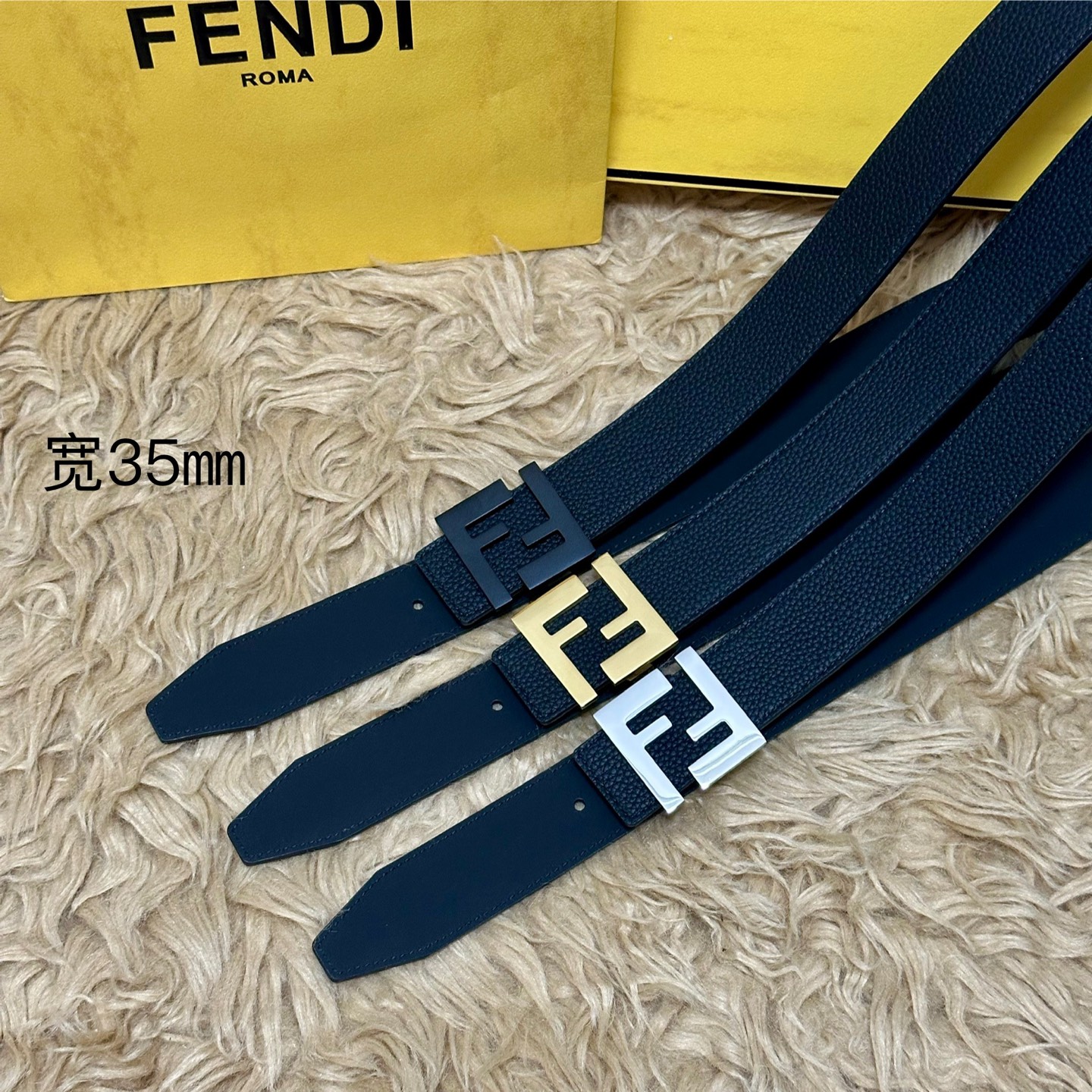 FENDl（芬迪）专柜同款 宽35㎜ 双面头层牛皮制作 搭配经典FF纯铜扣 经典时尚 潮流系列 一流的做