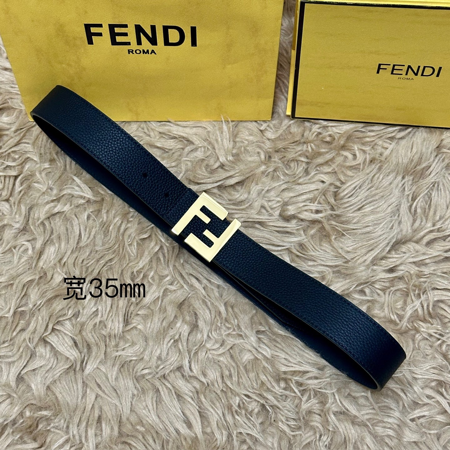 FENDl（芬迪）专柜同款 宽35㎜ 双面头层牛皮制作 搭配经典FF纯铜扣 经典时尚 潮流系列 一流的做