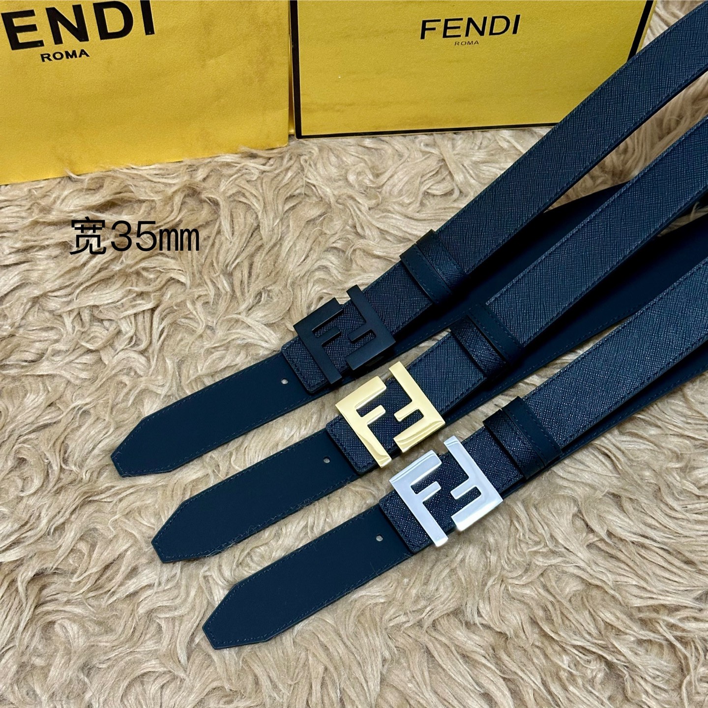 FENDl（芬迪）专柜同款 宽35㎜ 双面头层牛皮制作 搭配经典FF纯铜扣 经典时尚 潮流系列 一流的做