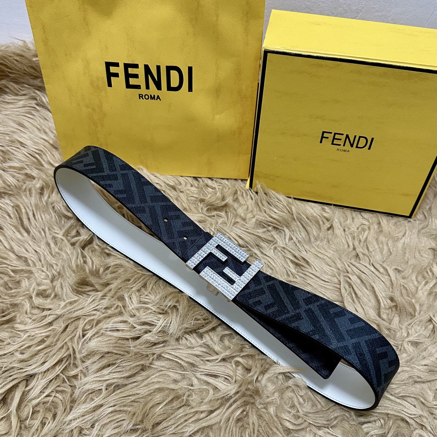 FENDI（芬迪）专柜同款 宽4.0CM 双环正反用腰带 FF按钉搭扣 白色Cuoio Romano皮革
