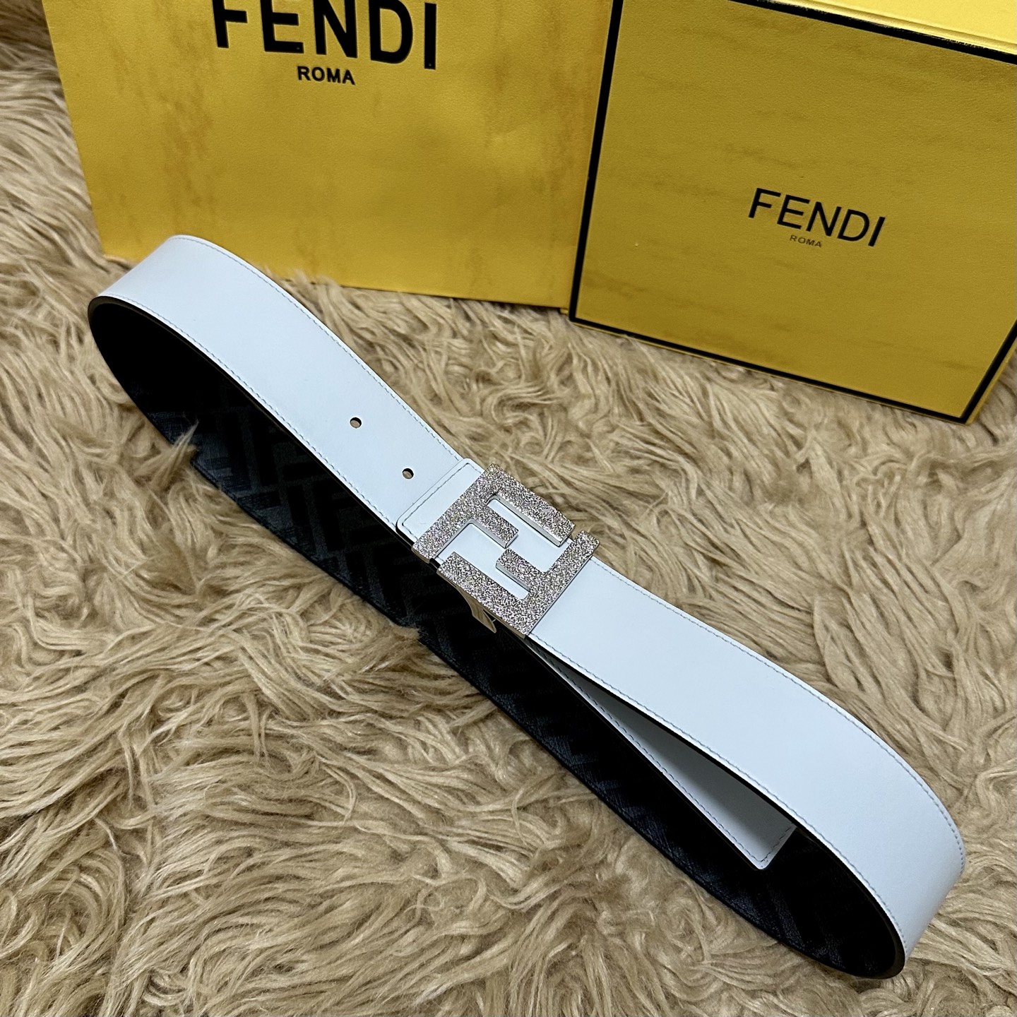 FENDI（芬迪）专柜同款 宽4.0CM 双环正反用腰带 FF按钉搭扣 白色Cuoio Romano皮革