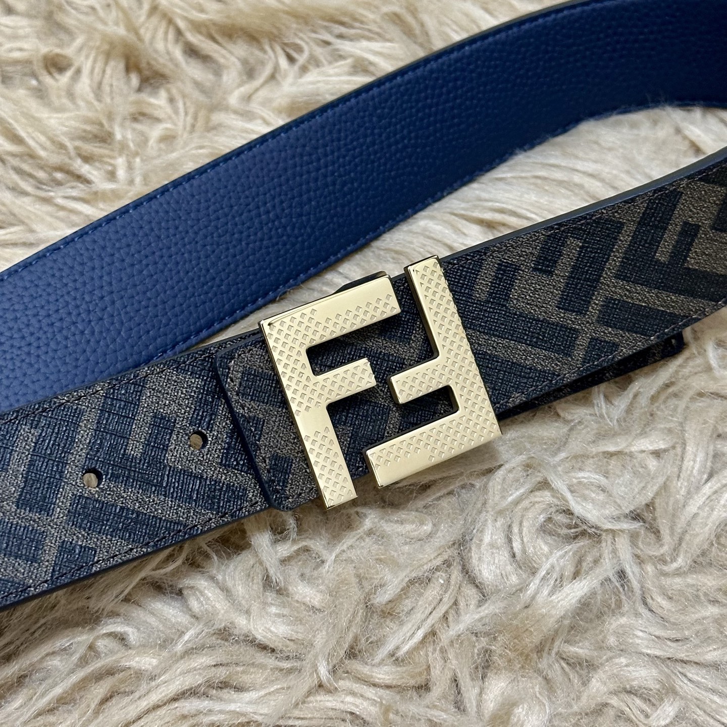 FENDI（芬迪）专柜同款 宽4.0CM 双环正反用腰带 FF按钉搭扣 兰色Cuoio Romano皮革