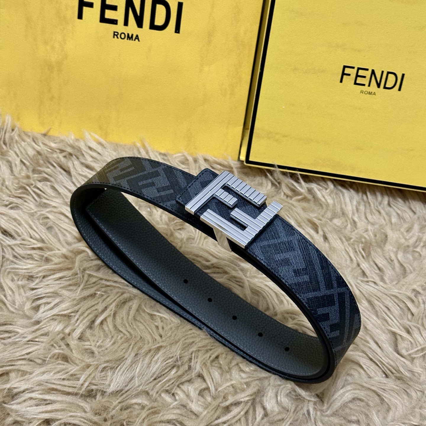 FENDI（芬迪）专柜同款 宽4.0CM 双环正反用腰带 FF按钉搭扣 灰色Cuoio Romano皮革